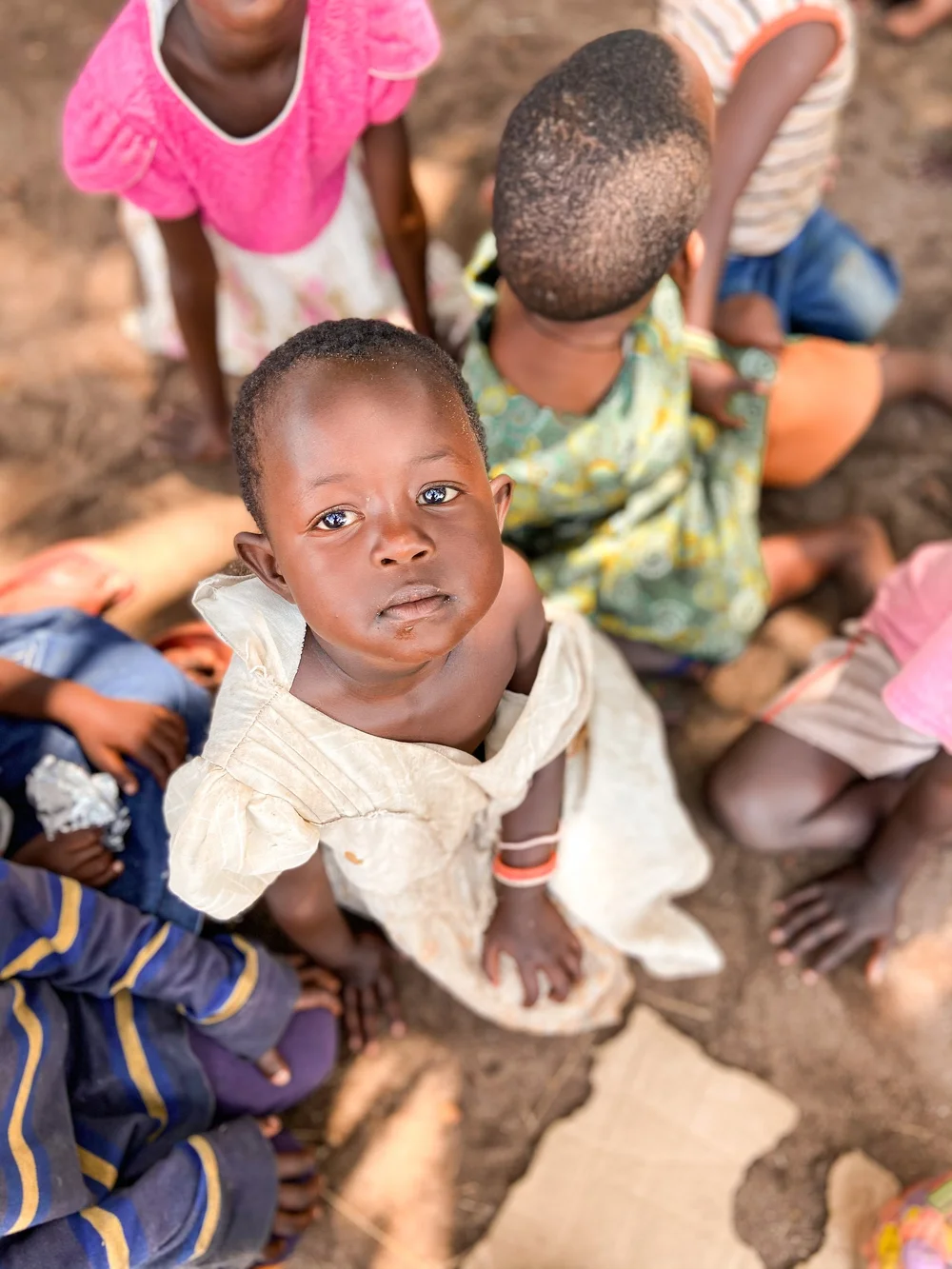 Ehrenamtliche der Jona Foundation bei der Arbeit in Mityana